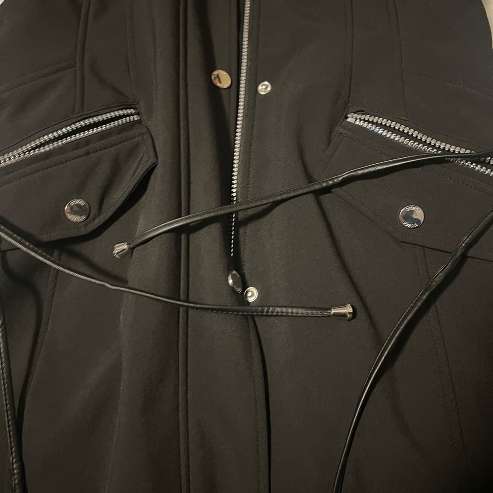 Guess Jacket - Picture 8 of 9